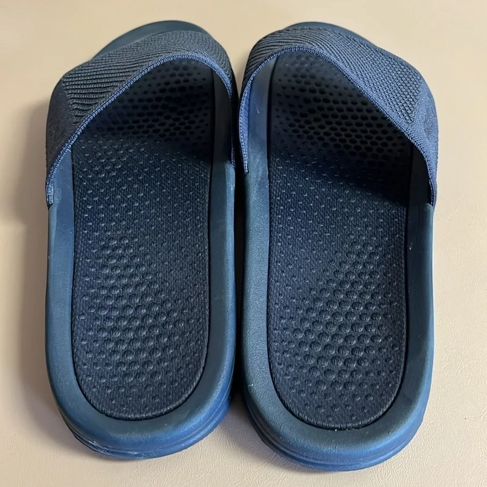 Johnnie-O Summer Dock Slides Navy | size 10